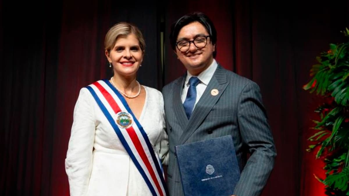 Mano derecha de Laura Fernández forjó su carrera en el PAC de Solís y Carlos Alvarado