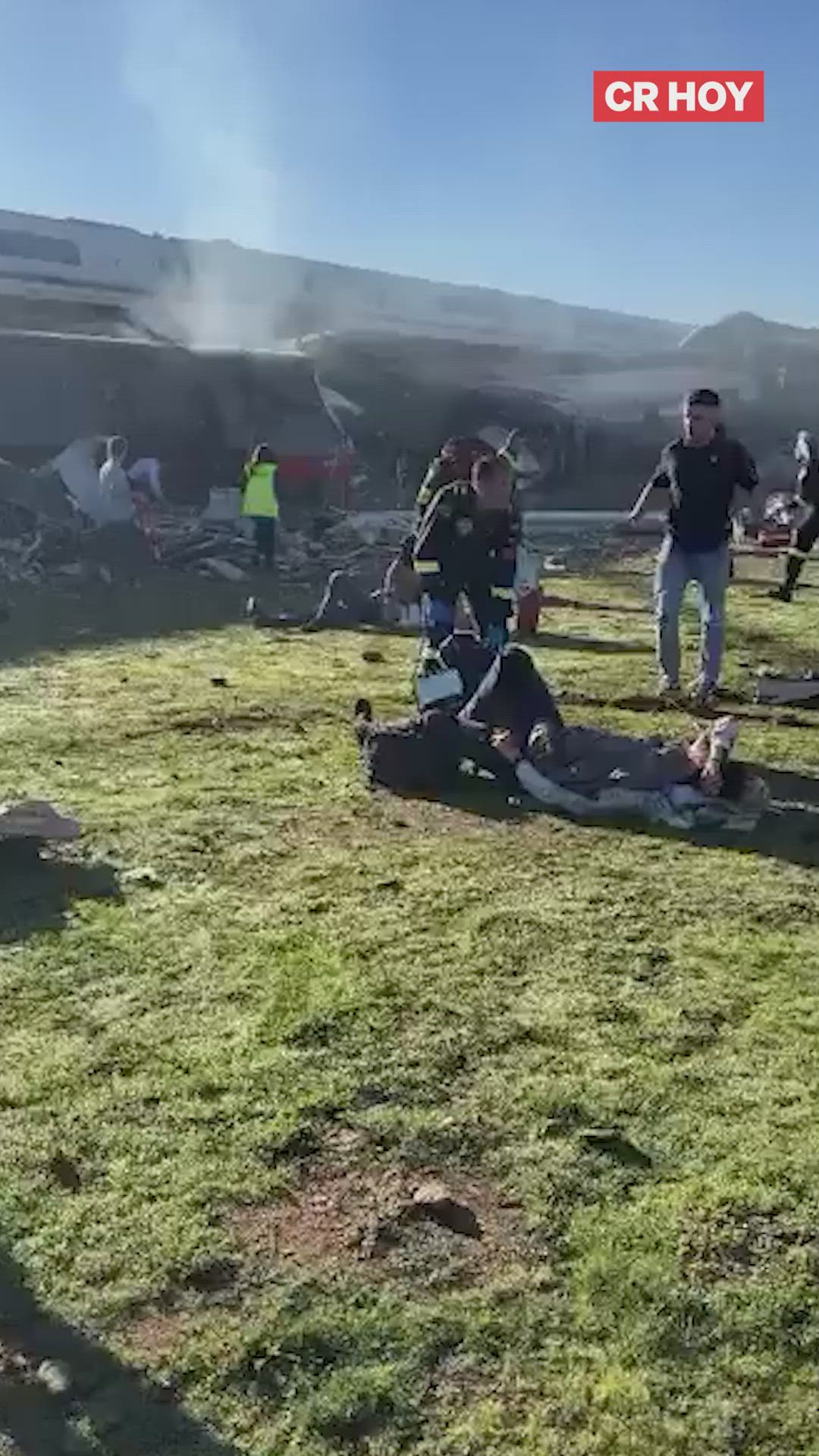 Testigos muestran choque de trenes en España que dejó múltiples muertos