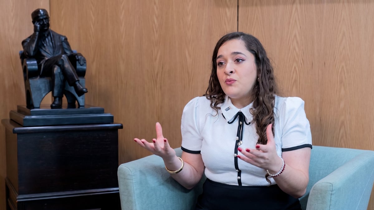Iztarú Alfaro lanza dura crítica a Laura Fernández: “No se ha hecho nada” en educación y salud
