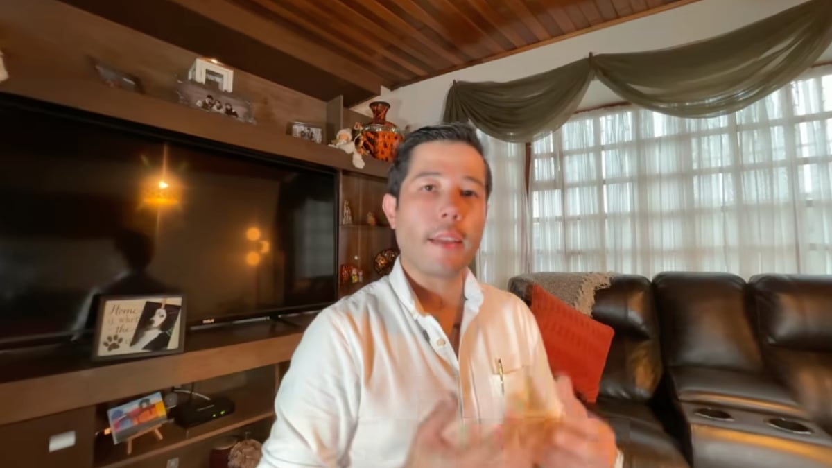 Piloto David Damazio: “Prefiero perder el trabajo que la libertad de expresión”