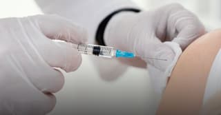 Regulador estadounidense aprueba vacuna contra la gripe de Moderna