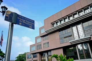 Nuevo sistema del TSE registra matrimonios de forma inmediata