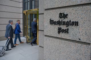 The Washington Post deberá reincorporar y pagar salarios a columnista por polémico despido