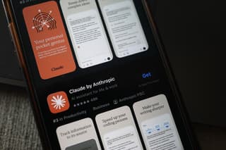 Empresa de IA aliada a Anthropic inicia operación en el país y busca personal