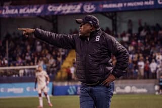 Hernán Medford, DT de Saprissa. Cortesía Saprissa.
