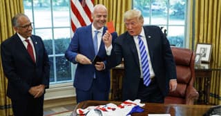 Renuncia mano derecha de Infantino en rechazo a plan de inversión
