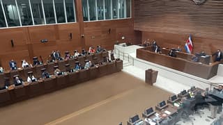 Diputados inician semana con 301 revisiones rechazadas del proyecto de jornadas 4×3
