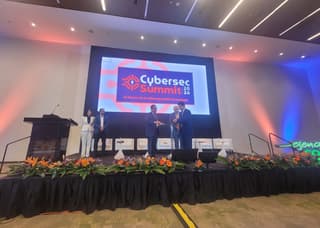 Firman acuerdo para capacitación en ciberseguridad y tecnologías emergentes