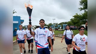 22 mil estudiantes llevan fervor patrio con Antorcha de la Independencia