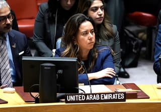 Lana Zaki Nusseibeh, diplomática de Emiratos Árabes Unidos, fue nominada por su país para competir por la Secretaría General de las Naciones Unidas, cargo que António Guterres dejará el 31 de diciembre de 2026.