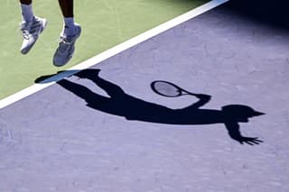 Tenis