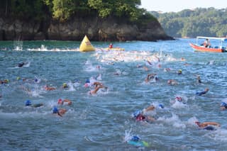 Triatlón rumbo al Caribe. Cortesía Feutri.