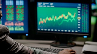 Wall Street cierra al alza debido a resultados con Nvidia