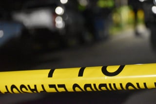 Hombre recibe golpiza en vía pública en Los Guido