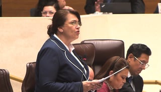 Diputada del PPSO quiere eliminar controles previos de la Contraloría