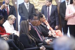 Oficialismo archiva plan para rebajar precio de canasta básica tributaria