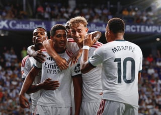 Real Madrid arrancó la era Mourinho con agónico triunfo