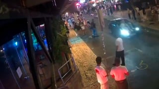 (Video) Chofer ebrio embiste a una multitud en Portugal y arrastra a varios peatones