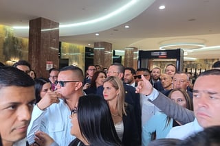 Oficialismo denuncia a magistrados por eliminar bloqueo que ellos le impusieron a la Sala IV