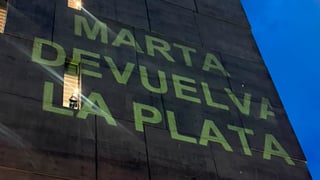 Marta devuelva la plata
