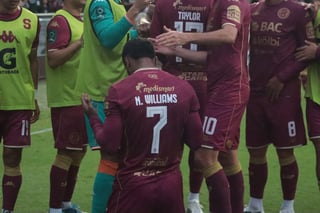 Newton Williams tuvo una tarde soñada en la Cueva