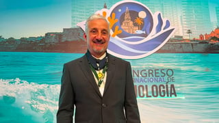 “Es como ganarme un Nobel”: médico tico recibe prestigiosa medalla internacional