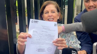 Fiscalía intentó notificar cuatro veces a Pilar Cisneros antes de emitir alerta migratoria