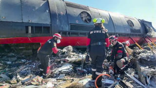 “Toda España está de luto”, dice Pedro Sánchez tras accidente ferroviario