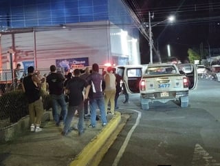 Hombre muere atropellado por camión en Bagaces