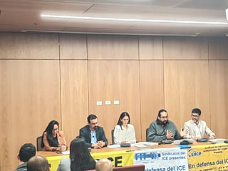 Frente Amplio presenta dos alternativas al plan de Armonización Eléctrica