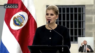 Laura Fernández viajará el viernes a El Salvador para conocer operación del Cecot