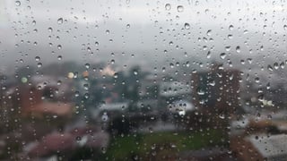 Esta tarde estará pasada por agua: Conozca los lugares donde lloverá más