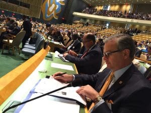 El Presidente Solís no escuchó el discurso. Cortesía Casa Presidencial.