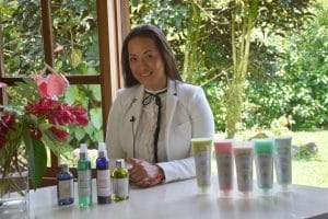 María Laura Quesada es esteticista e inició su negocio sostenible, con productos 100% naturales. (Foto cortesia).