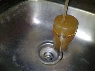 La falta de agua en Guanacaste está provocando serios problemas de salud. Cortesía Rocío Larín.