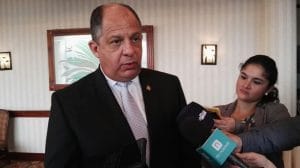 La administración del Presidente Luis Guillermo Solís Rivera se opone al bloqueo de CNN en Venezuela. Foto de archivo.