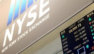Aspecto de un tablero con cifras de la Bolsa de Valores de Nueva York en Nueva York (EE.UU.). EFE/Arhcivo