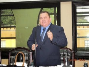 El diputado Juan Marín dijo que la iniciativa podría tener asegurada 38 votos. (CRH)
