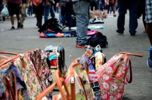 La informalidad es una de las principales fuenets de pobreza, según la OCDE. (Daniela Abarca)