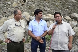 El viernes, el Presidente, el entonces ministro y el director de Conavi anunciaron el inicio de las obras. Archivo