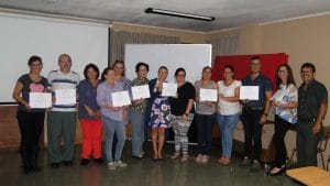 Docentes de español de Cartago y Turrialba recibieron un certificado de aprovechamiento. Foto: Nelson Moya