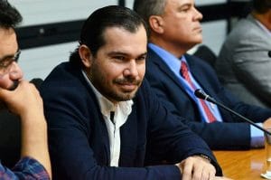 Juan Carlos Bolaños, importador de cemento chino, compareció ante los diputados el 25 de agosto. CRH/Daniela Abarca