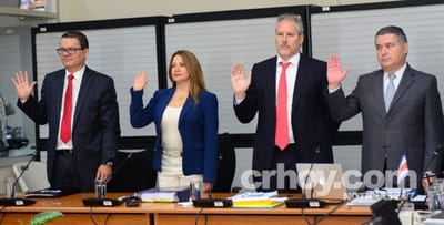 De izquierda a derecha, cuatro de los siete miembros de la Junta Directiva del BCR.