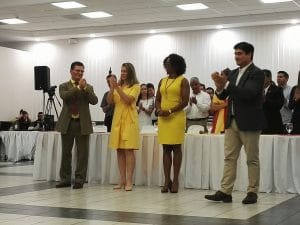 Rodríguez, a la izquierda, fue designado como segundo vicepresidente por Carlos Alvarado. CRH