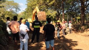 Vecinos de Sardinal se oponen a la obra. (Imagen cortesía de Confraternidad Guanacasteca)
