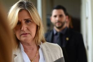 Una fiscala general, Emilia Navas, allanó el 29 de noviembre el Poder Legislativo, pero también lo hizo con el Ejecutivo y el Judicial por un mismo caso: el cementazo (Daniela Abarca).