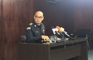 El director de la Fuerza Pública, Juan José Andrade, pidió mayor articulación al sector comercial. (CRH)