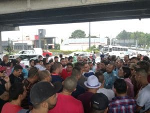 La semana pasada, un grupo de conductores de Uber se manifestaron hacia Casa Presidencial. (CRH)