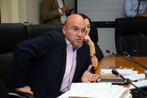 Edgardo Araya: "sería una vergüenza", si la Asamblea Legislativa no levanta la inmunidad de Celso Gamboa (CRH).