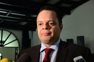 El debate continuará hoy a partir de las 3 p.m., según anunció el presidente del Congreso, Gonzalo Ramírez. (CRH).